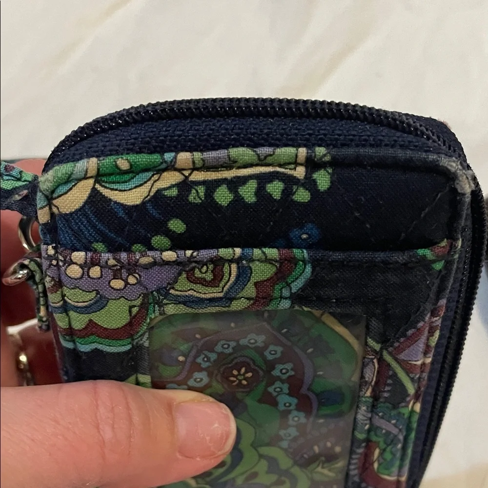 Lot of 3 Vera Bradley Colorful Patterned smartphone Wristlet organizers - Picture 8 of 11